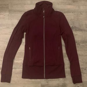 Lululemon Slim Fit Zip Up Workout Sweater / Jacket Size 4